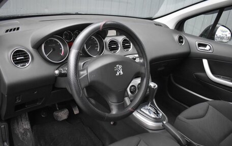 Peugeot 308 II, 2011 год, 519 999 рублей, 17 фотография