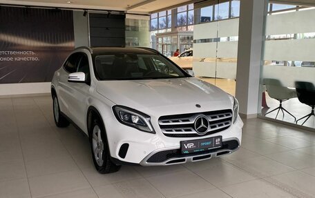 Mercedes-Benz GLA, 2018 год, 2 797 000 рублей, 2 фотография