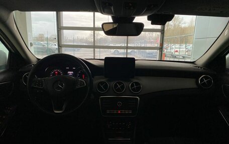 Mercedes-Benz GLA, 2018 год, 2 797 000 рублей, 14 фотография