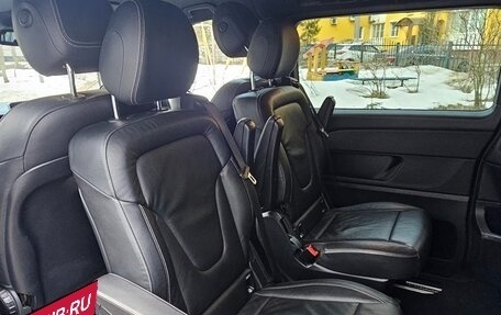 Mercedes-Benz V-Класс, 2020 год, 5 300 000 рублей, 4 фотография
