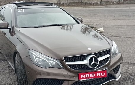Mercedes-Benz E-Класс, 2014 год, 2 600 000 рублей, 2 фотография