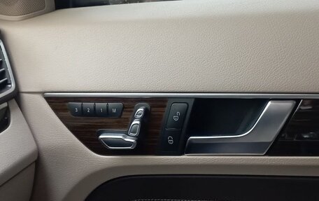 Mercedes-Benz E-Класс, 2014 год, 2 600 000 рублей, 8 фотография