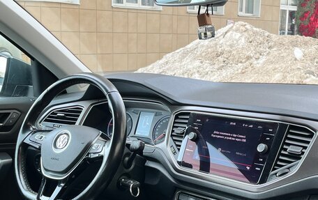 Volkswagen T-Roc I, 2018 год, 1 815 000 рублей, 7 фотография