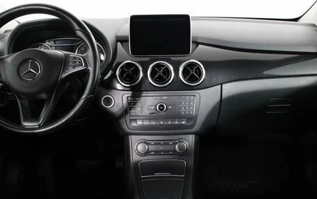 Mercedes-Benz B-Класс, 2015 год, 11 фотография