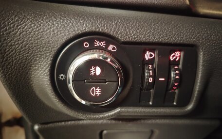 Opel Astra J, 2011 год, 720 000 рублей, 12 фотография