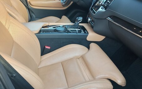 Volvo XC90 II рестайлинг, 2017 год, 3 850 000 рублей, 7 фотография