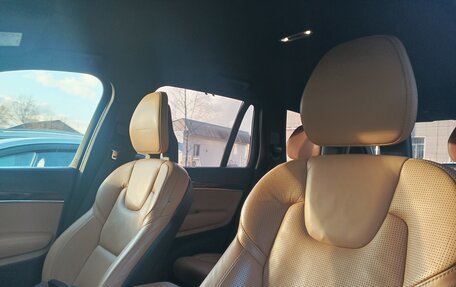 Volvo XC90 II рестайлинг, 2017 год, 3 850 000 рублей, 16 фотография