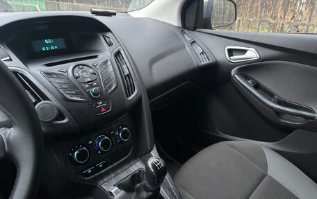 Ford Focus III, 2014 год, 950 000 рублей, 9 фотография