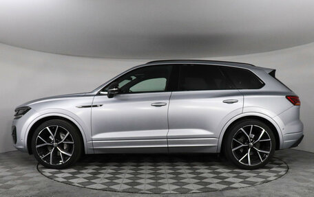 Volkswagen Touareg III, 2022 год, 8 900 000 рублей, 8 фотография