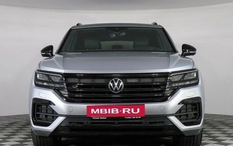 Volkswagen Touareg III, 2022 год, 8 900 000 рублей, 2 фотография