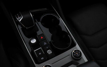 Volkswagen Touareg III, 2022 год, 8 900 000 рублей, 18 фотография