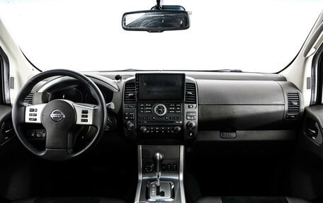 Nissan Pathfinder, 2012 год, 1 349 000 рублей, 10 фотография