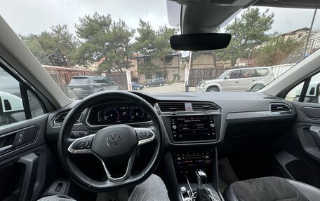 Volkswagen Tiguan II, 2021 год, 3 100 000 рублей, 6 фотография