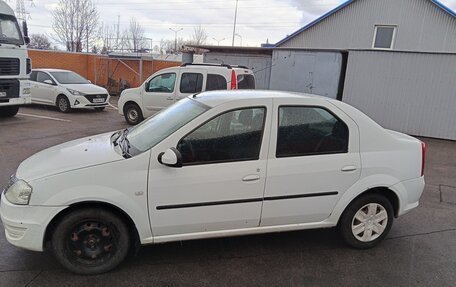 Renault Logan I, 2013 год, 400 000 рублей, 2 фотография