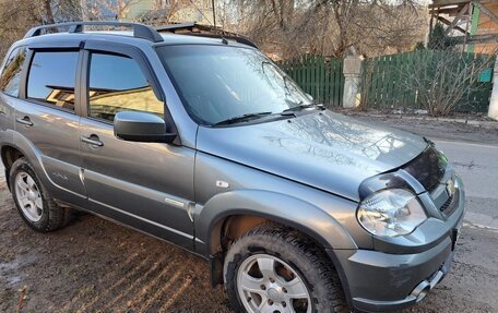 Chevrolet Niva I рестайлинг, 2013 год, 565 000 рублей, 3 фотография