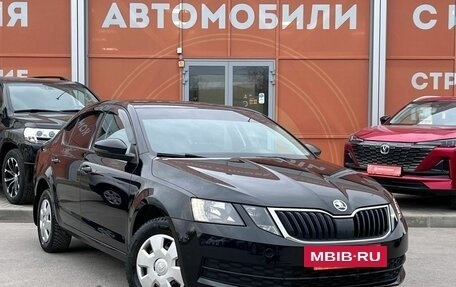 Skoda Octavia, 2017 год, 1 080 000 рублей, 3 фотография