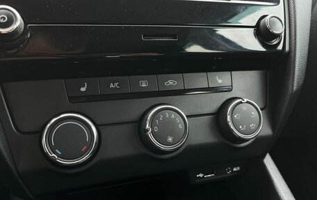 Skoda Octavia, 2017 год, 1 080 000 рублей, 15 фотография