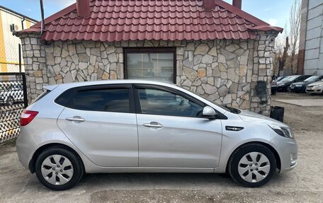 KIA Rio III рестайлинг, 2013 год, 695 000 рублей, 5 фотография