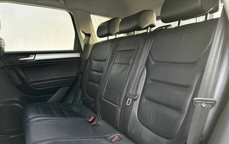 Volkswagen Touareg III, 2012 год, 1 949 000 рублей, 12 фотография