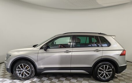 Volkswagen Tiguan II, 2019 год, 2 899 000 рублей, 8 фотография