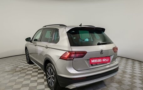 Volkswagen Tiguan II, 2019 год, 2 899 000 рублей, 7 фотография