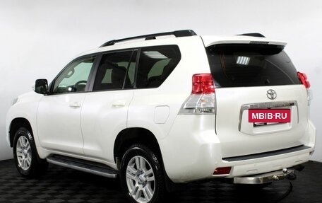 Toyota Land Cruiser Prado 150 рестайлинг 2, 2010 год, 3 099 000 рублей, 8 фотография