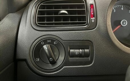 Volkswagen Polo VI (EU Market), 2019 год, 899 000 рублей, 18 фотография