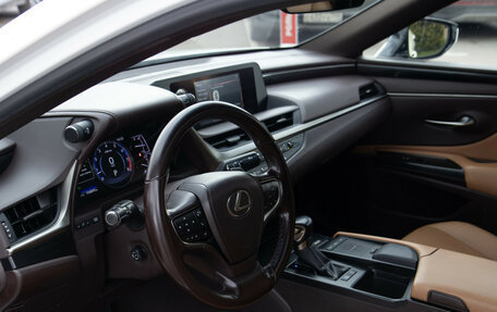 Lexus ES VII, 2019 год, 3 558 000 рублей, 10 фотография