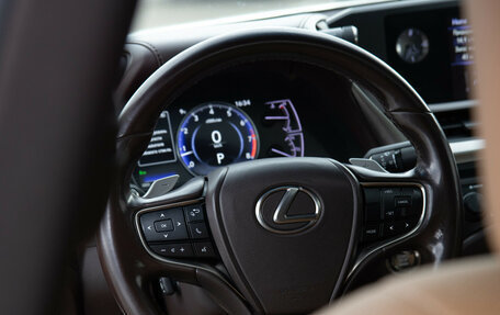 Lexus ES VII, 2019 год, 3 558 000 рублей, 17 фотография