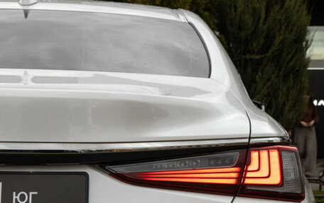Lexus ES VII, 2019 год, 3 558 000 рублей, 30 фотография