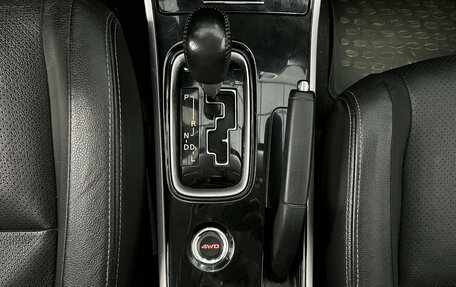 Mitsubishi Outlander III рестайлинг 3, 2017 год, 2 200 000 рублей, 15 фотография