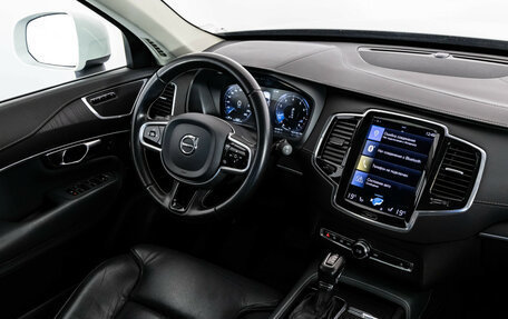 Volvo XC90 II рестайлинг, 2019 год, 4 799 000 рублей, 17 фотография