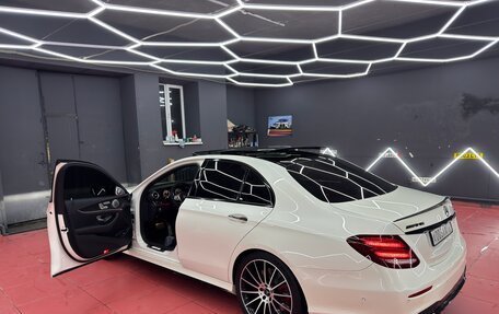 Mercedes-Benz E-Класс AMG, 2017 год, 3 970 000 рублей, 13 фотография