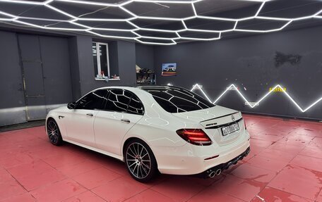 Mercedes-Benz E-Класс AMG, 2017 год, 3 970 000 рублей, 11 фотография