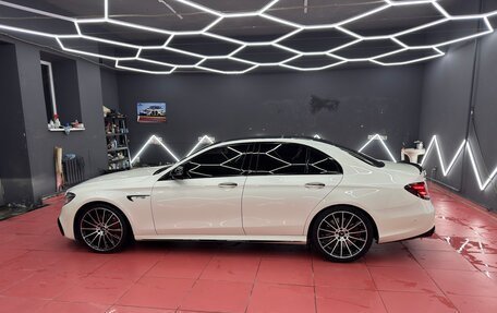 Mercedes-Benz E-Класс AMG, 2017 год, 3 970 000 рублей, 15 фотография