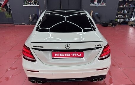 Mercedes-Benz E-Класс AMG, 2017 год, 3 970 000 рублей, 10 фотография