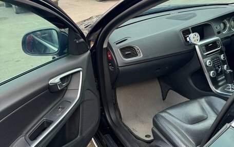 Volvo V60 I, 2011 год, 950 000 рублей, 13 фотография