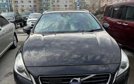 Volvo V60 I, 2011 год, 950 000 рублей, 4 фотография