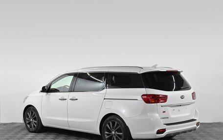 KIA Carnival III, 2018 год, 2 249 000 рублей, 3 фотография