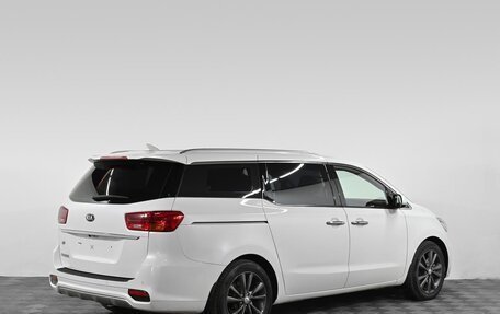 KIA Carnival III, 2018 год, 2 249 000 рублей, 4 фотография