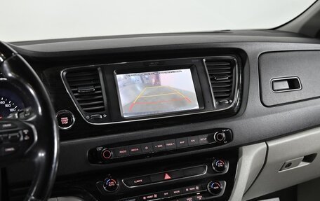 KIA Carnival III, 2018 год, 2 249 000 рублей, 15 фотография