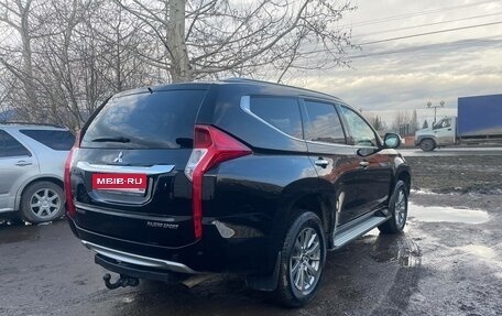 Mitsubishi Pajero Sport III рестайлинг, 2019 год, 3 300 000 рублей, 4 фотография