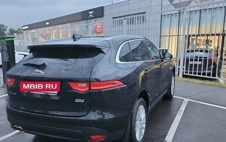 Jaguar F-Pace, 2018 год, 2 220 000 рублей, 3 фотография