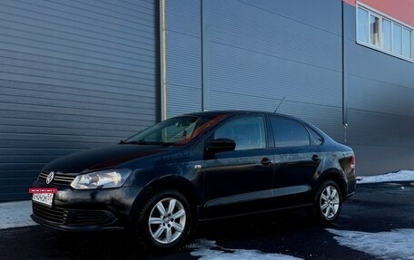 Volkswagen Polo VI (EU Market), 2012 год, 950 000 рублей, 2 фотография