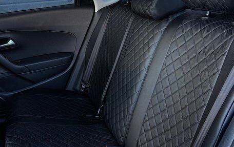 Volkswagen Polo VI (EU Market), 2012 год, 950 000 рублей, 13 фотография