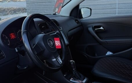 Volkswagen Polo VI (EU Market), 2012 год, 950 000 рублей, 9 фотография