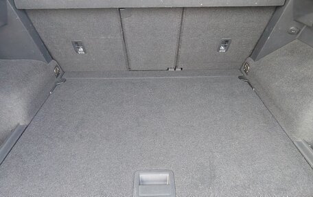 Volkswagen Tiguan II, 2019 год, 2 200 000 рублей, 6 фотография