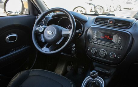 KIA Soul II рестайлинг, 2014 год, 990 000 рублей, 14 фотография