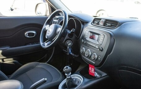 KIA Soul II рестайлинг, 2014 год, 990 000 рублей, 13 фотография