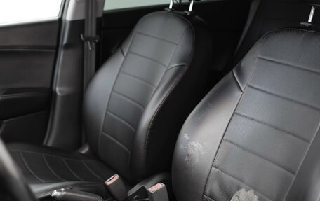 KIA Rio III рестайлинг, 2016 год, 880 000 рублей, 21 фотография